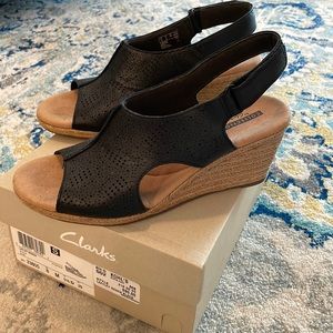 Clarks wedge espadrille sandals